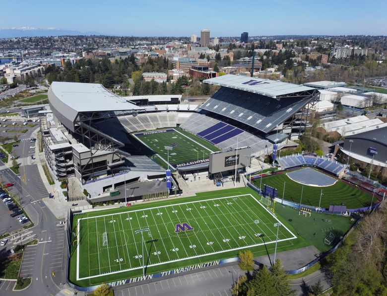 Football - University of Washington Athletics