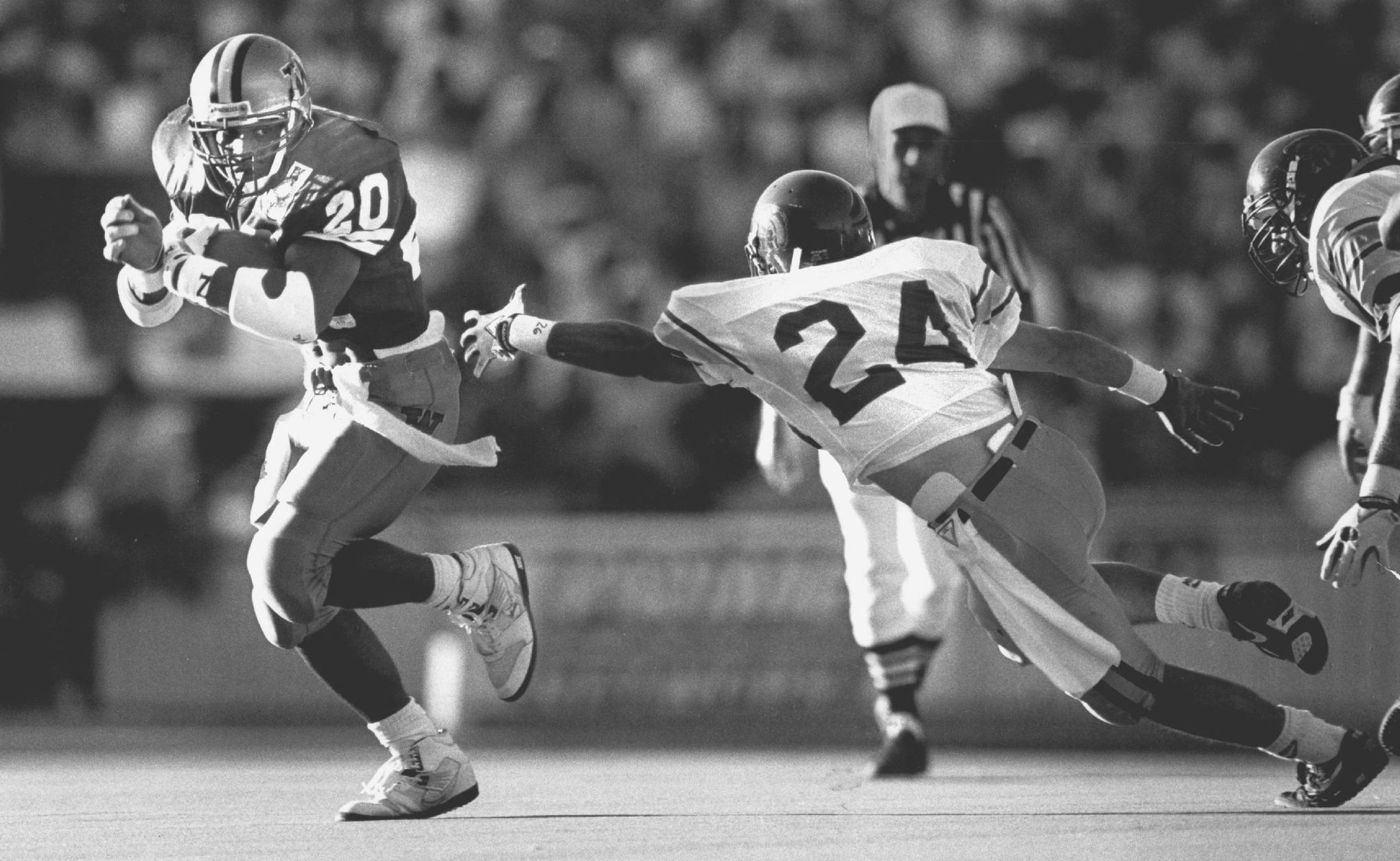 Archive: Huskies make USC see purple in crushing 31-0 victory over 