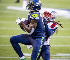 Seattle Seahawks' L.J. Collier walks off the field after an NFL football  practice Tuesday, May 21, 2019, in Renton, Wash. (AP Photo/Elaine Thompson  Stock Photo - Alamy