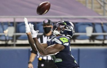 Patriots-Seahawks Report Card: Cam Newton, receivers get high