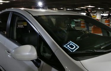 Seattle to require minimum wage for Uber and Lyft drivers | The Seattle ...