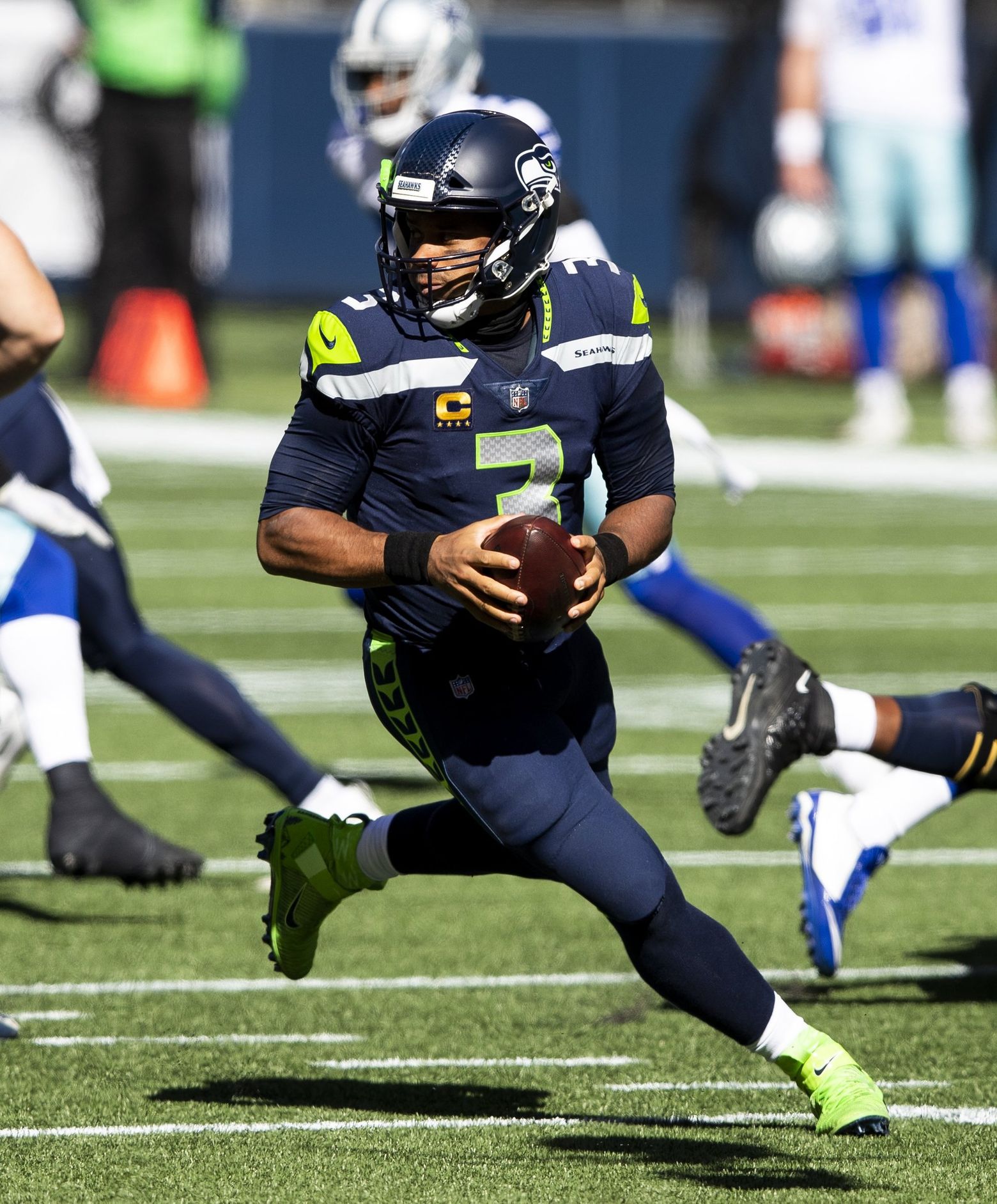 Seahawks stuff Newton on final play, beat Patriots 35-30 - The San Diego  Union-Tribune