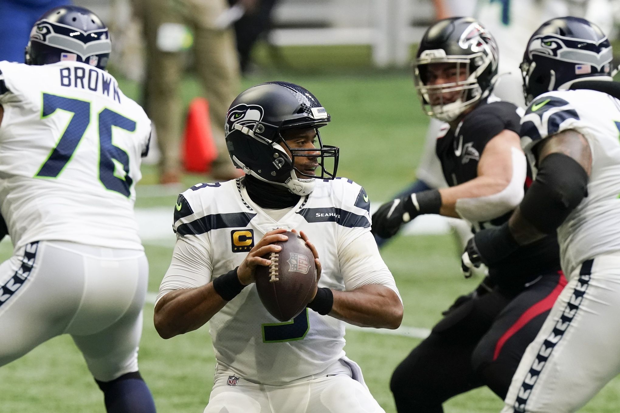 Russell Wilson throws four TD passes in the Seattle Seahawks' win over the  Atlanta Falcons: Recap, score, stats and more 