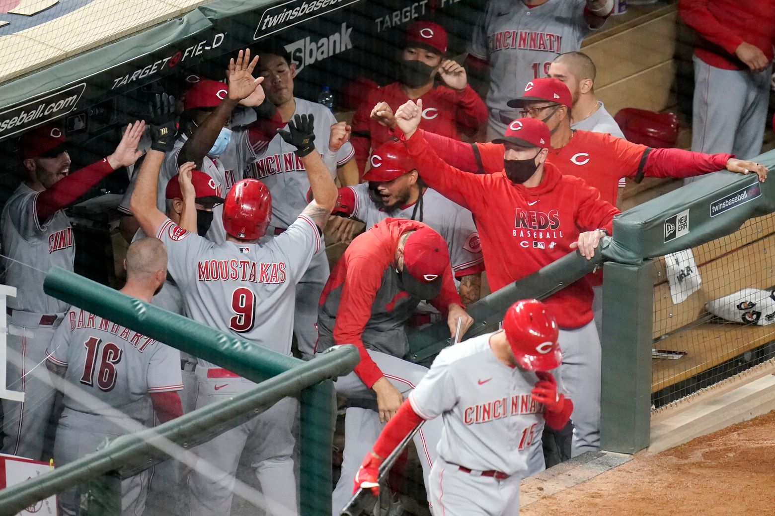 Twins clinch AL Central for 3rd division title in 5 years; postseason  losing streak up next