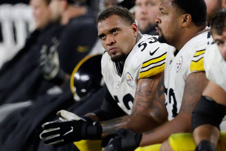 Maurkice Pouncey of the Pittsburgh Steelers looks on against the