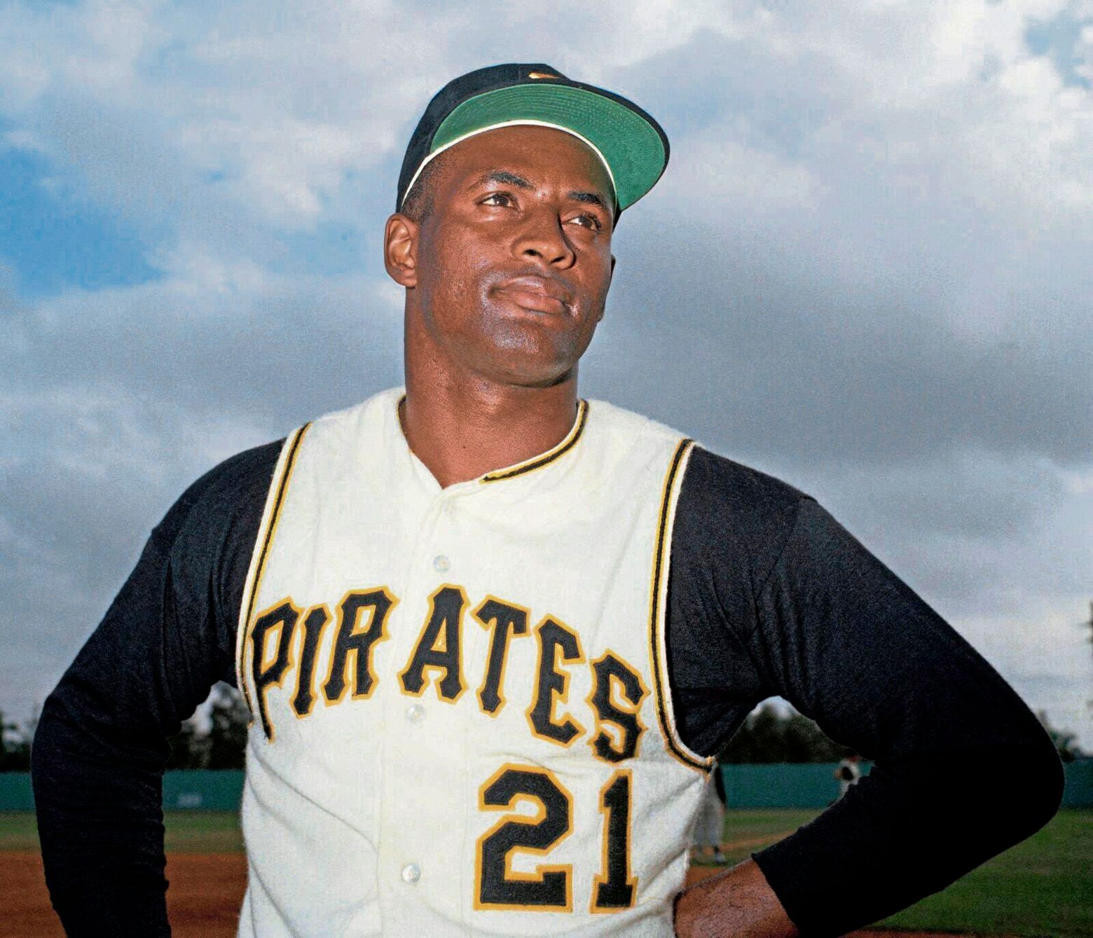 Hot take: Roberto Clemente Day should be just like Jackie Robinson Day💯⚾️  : r/mlb