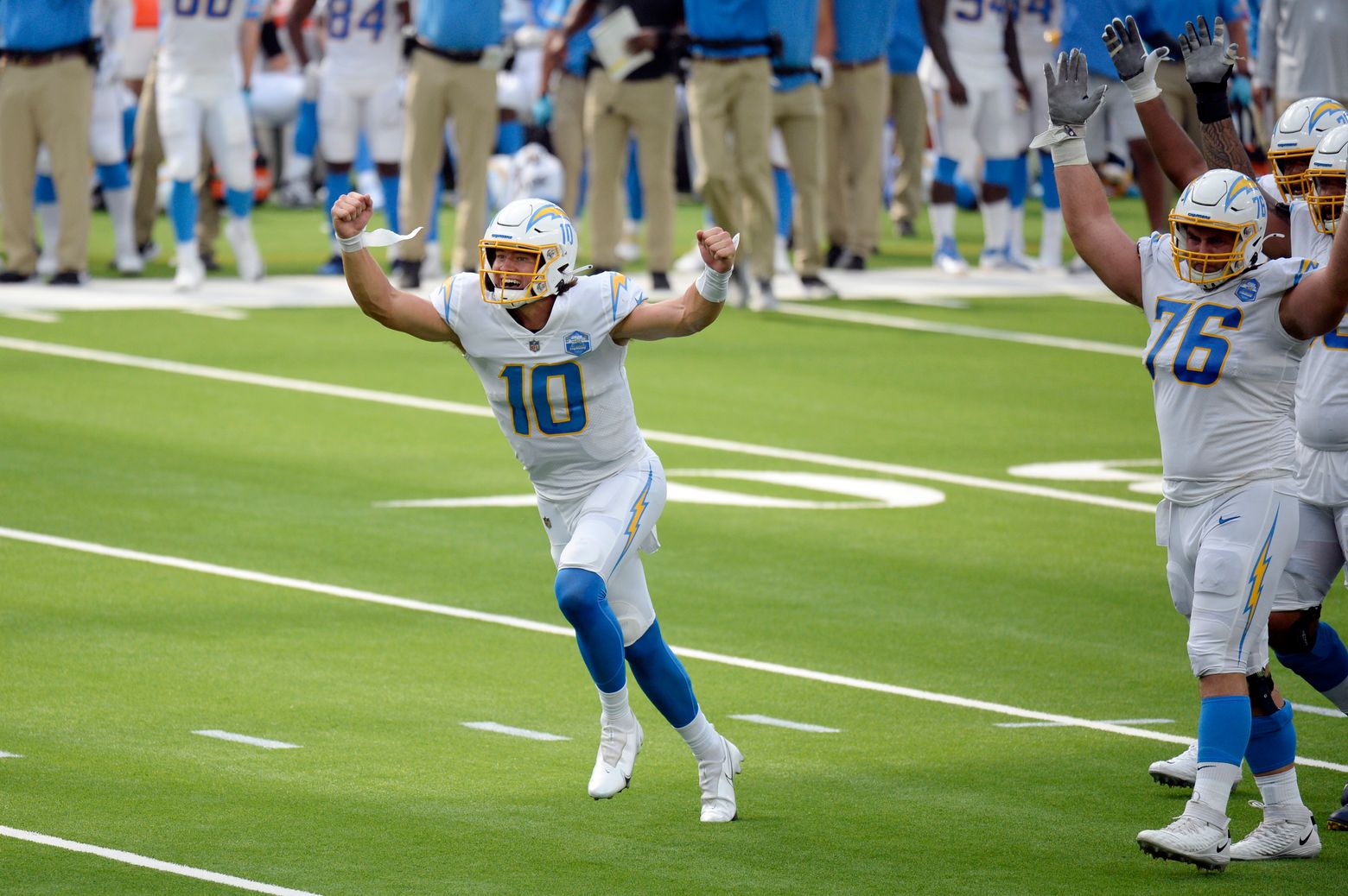 Justin Herbert prepares for second consecutive start with the Los Angeles  Chargers 