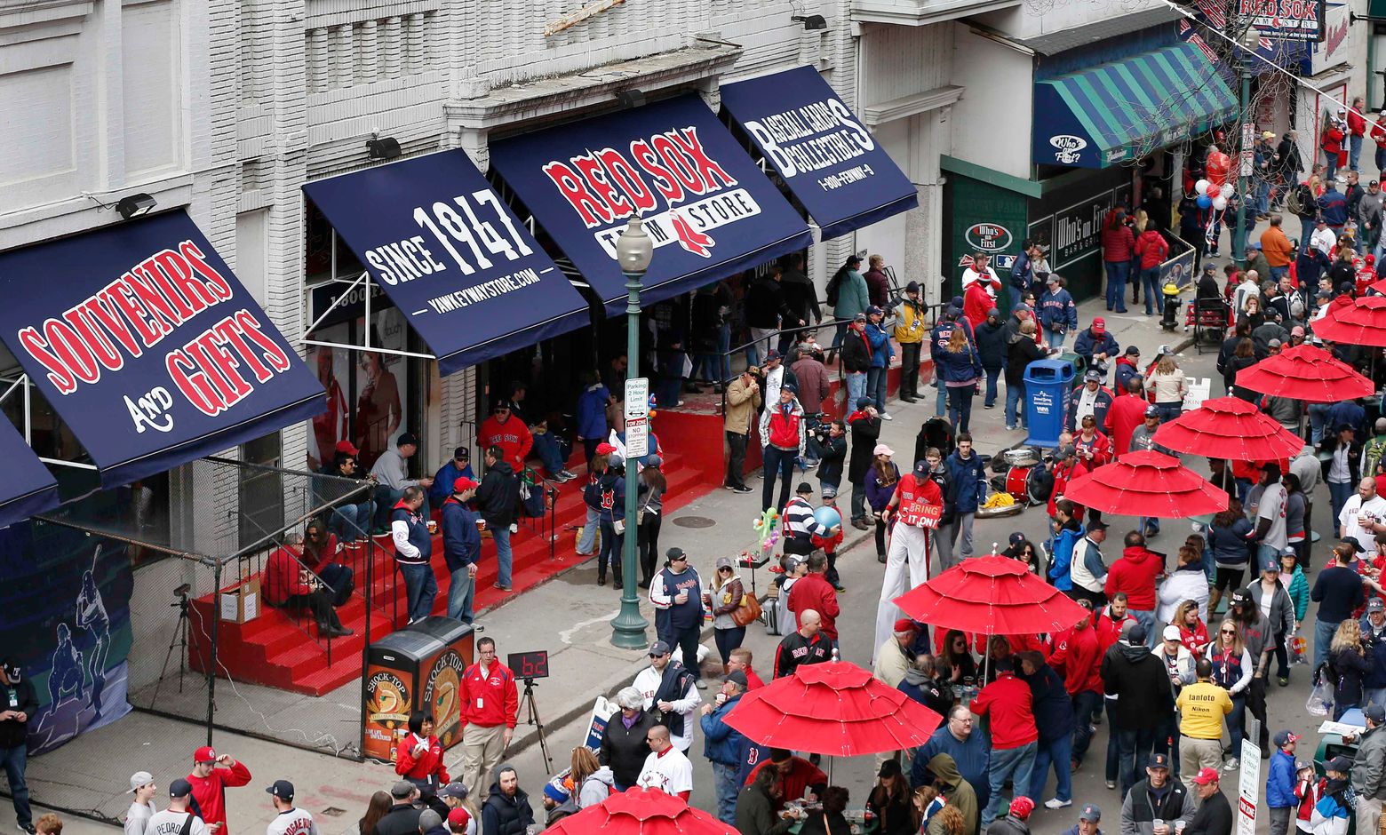 Christmas In The City Boston Red Sox Souvenir Shop - No Box by