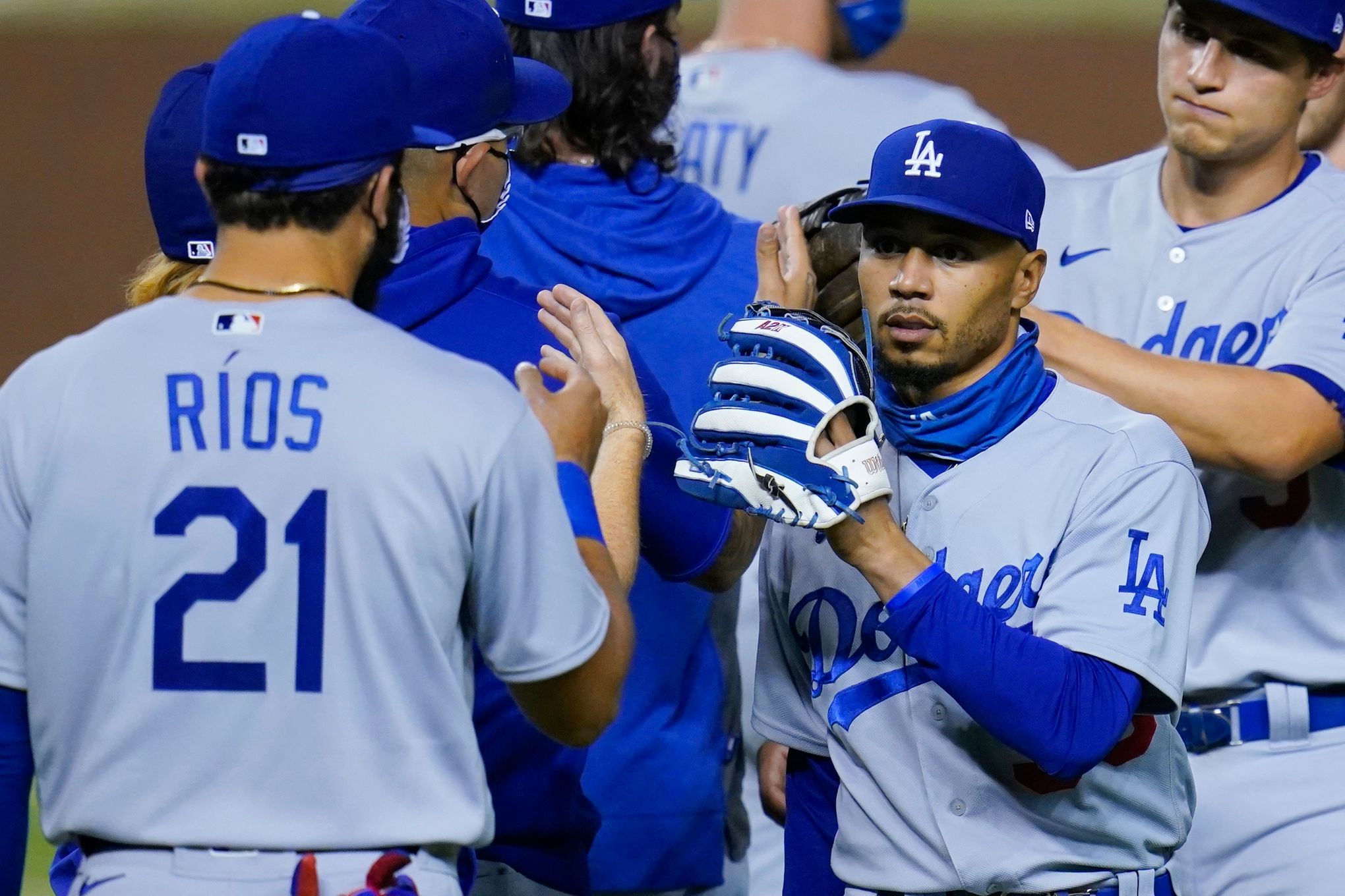 Edwin Rios Authentic Autographed Los Angeles Dodgers Jersey