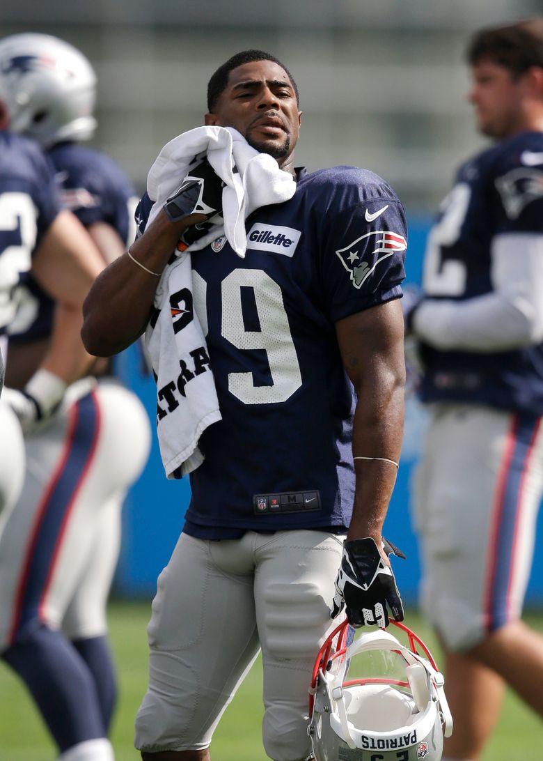 Patriots: Josh Gordon back practicing in full pads