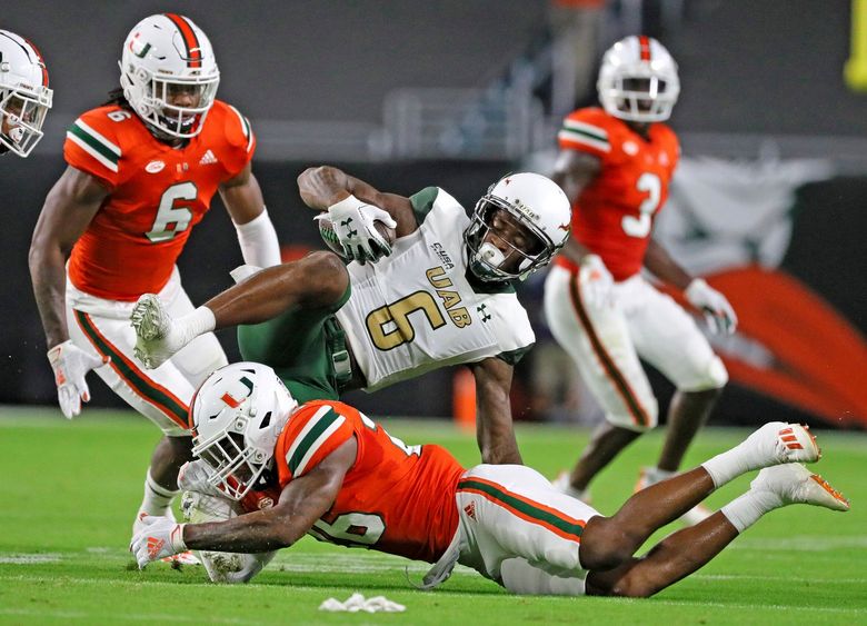 Harris leads Miami to season-opening win over UAB