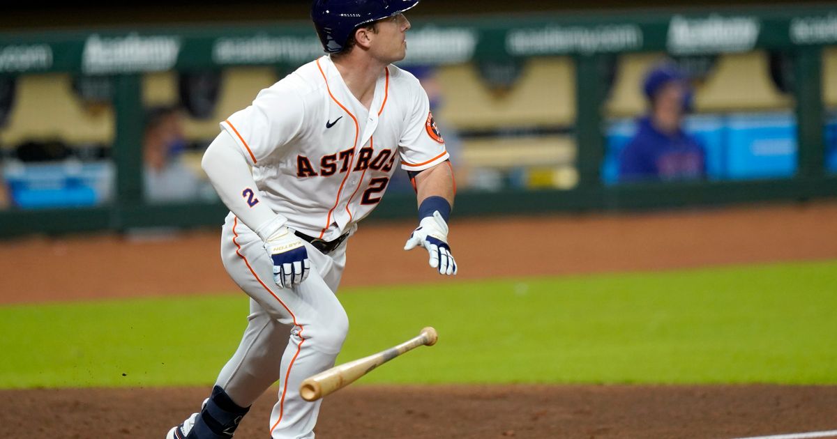 Astros' Correa helped off field with bone bruise after fouling