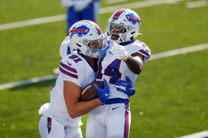 Bills rally to beat Rams 35-32 after blowing 25-point lead