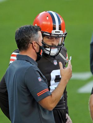 Browns' dress rehersal full of theatrics, little football - The San Diego  Union-Tribune