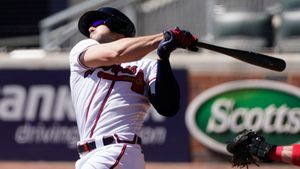 Finally! Freeman leads Braves over Reds 1-0 in 13 innings