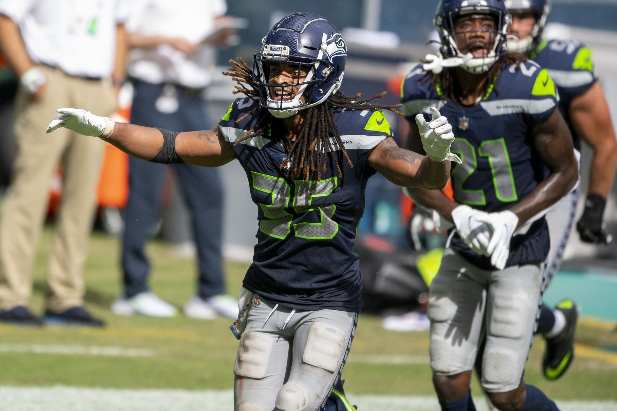 Seahawks LB Bobby Wagner & S Jamal Adams Unveiled On NFL Network's Top 100  Players Of 2020 List