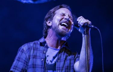 X \ Seattle Mariners على X: LAST CALL! Join us for Pearl Jam