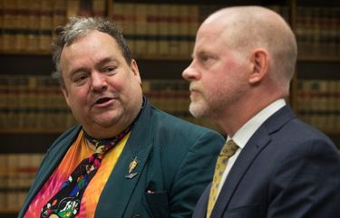 Seattle agrees to pay $35,000 to settle lawsuit alleging city council ...