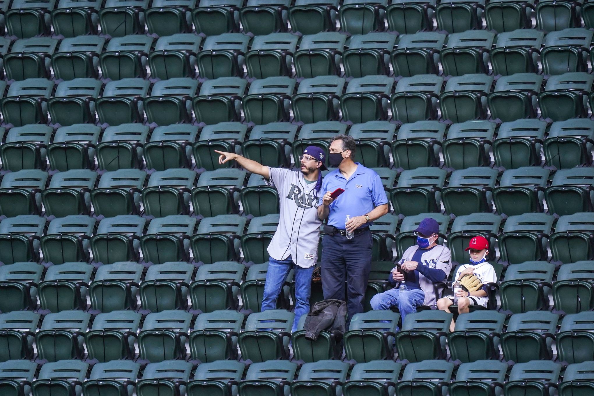 World Series Notebook: Rays enjoying games with fans - The San Diego  Union-Tribune