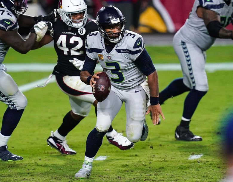 Russell Wilson Caps Off Late First-Half Drive With TD Pass To Travis Homer