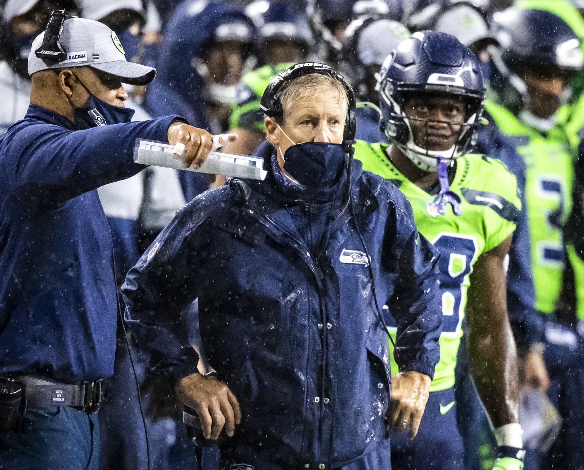 During the Seahawks' bye week, Pete Carroll stresses COVID caution:  'Everything is at stake'