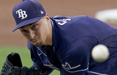 Bro, I'm risking my life': Rays' Snell says playing for reduced pay not  worth it, Tampa Bay Rays