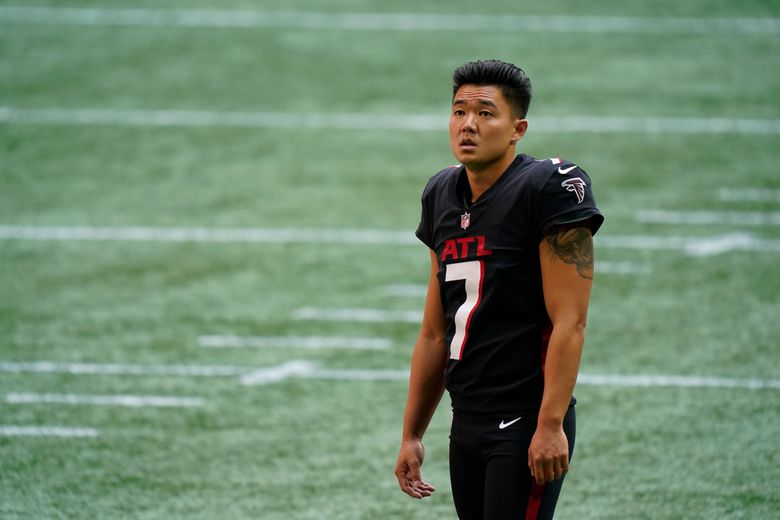 Atlanta Falcons have re-signed Younghoe Koo