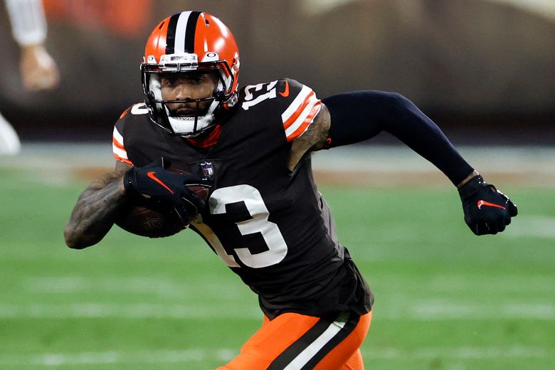 Browns' OBJ “good to go” to face Cowboys, Hunt questionable