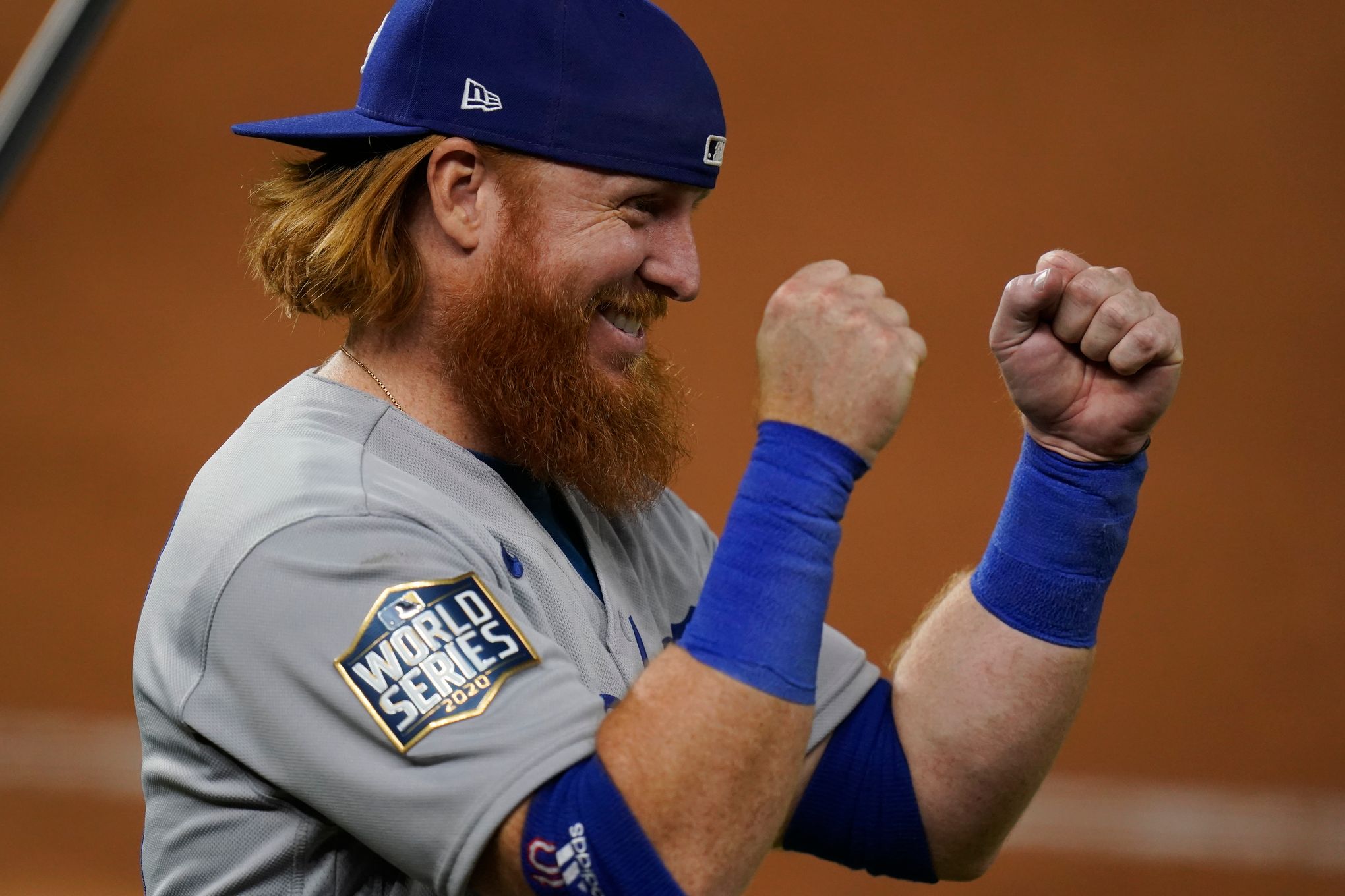 Dodgers' Justin Turner wins fan vote, headed to first All-Star