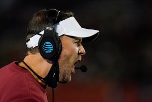 Iowa State hands No. 18 Oklahoma second straight loss, 37-30