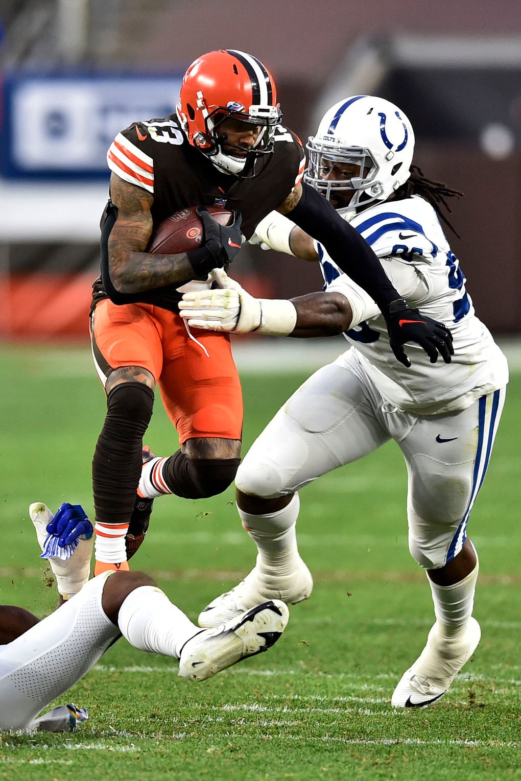 Odell Beckham Jr. misses Browns practice with reported 'hip injury'