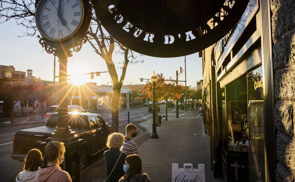 In northern Idaho, which is facing record cases and hospitalizations, the local health board last month repealed a requirement that people wear masks in Kootenai County. This is a view of downtown Coeur d’Alene. (Rajah Bose/The New York Times)