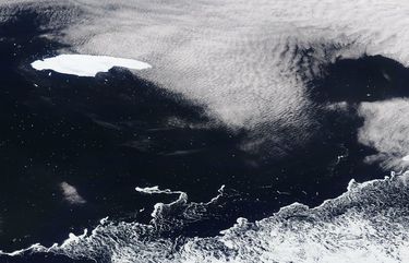 In a photo provided by NASA, the iceberg A68a in the South Atlantic was more than 200 miles away from the coast of the British island territory of South Georgia. An iceberg roughly the size of Delaware that is headed toward the sub-Antarctic island of South Georgia has experts worried about the possibility of it blocking wildlife from food sources and threatening the island’s ecosystem. (NASA via The New York Times) — EDITORIAL USE ONLY — XNYT25 XNYT25