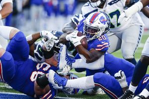 Seahawks defense goes bust in loss to Bills - The Columbian