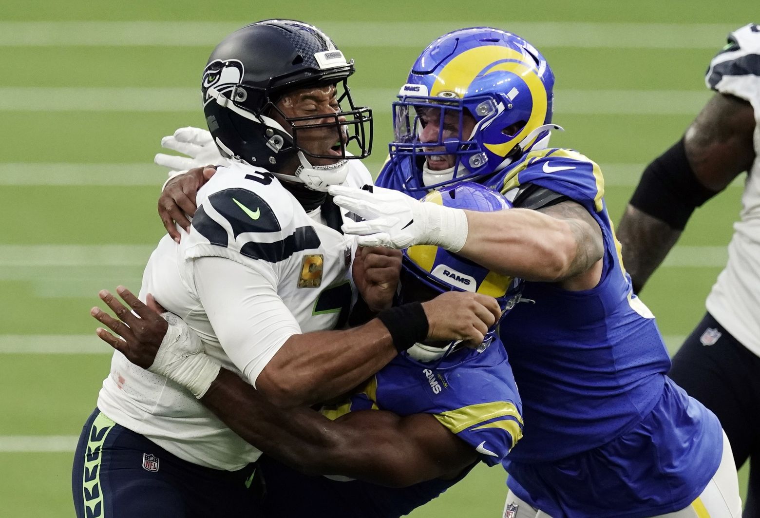 Grading the Seahawks' 28-12 loss to the L.A. Rams