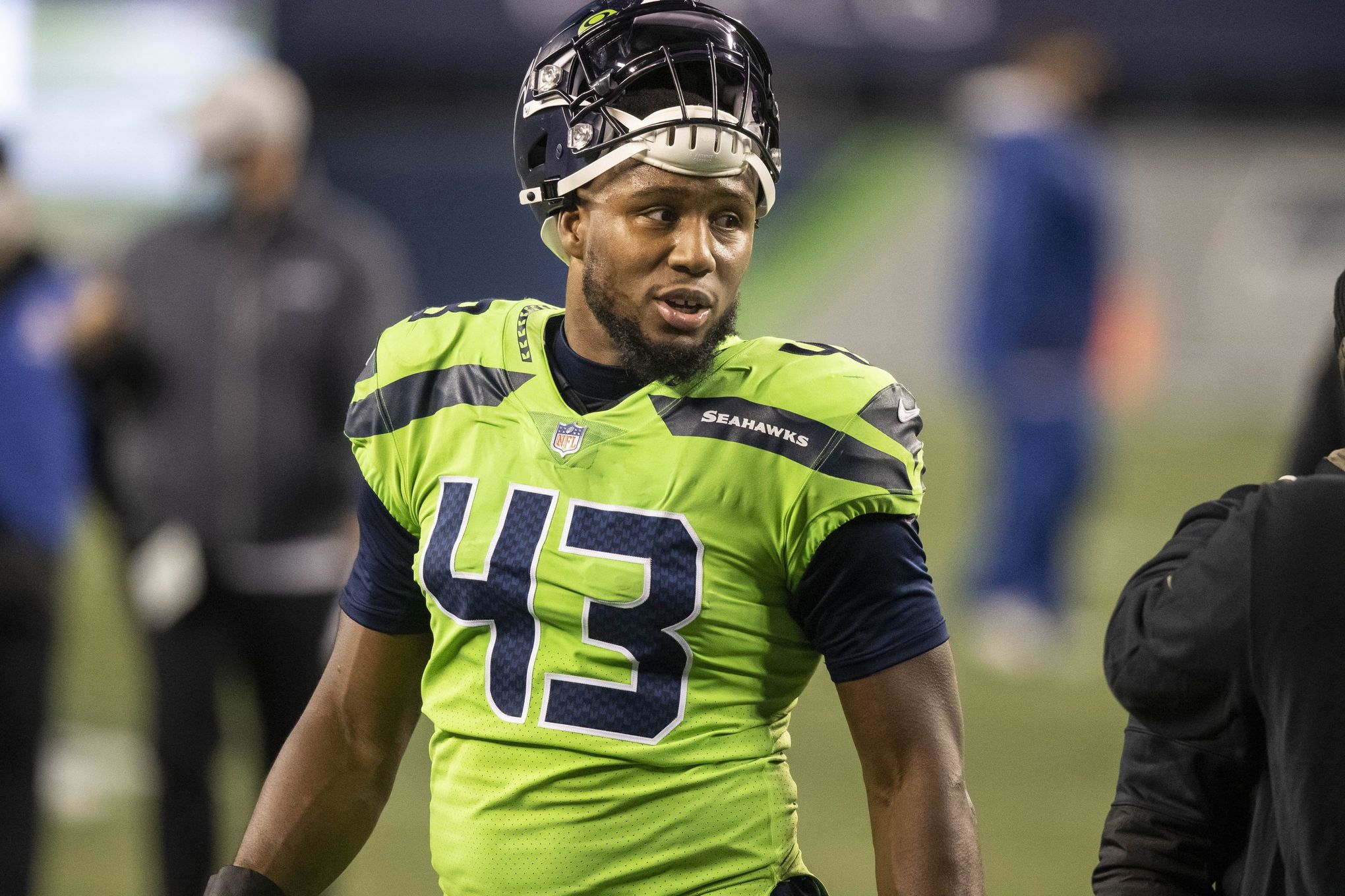 Seahawks DE Darrell Taylor Enjoys “Very Exciting” Return To