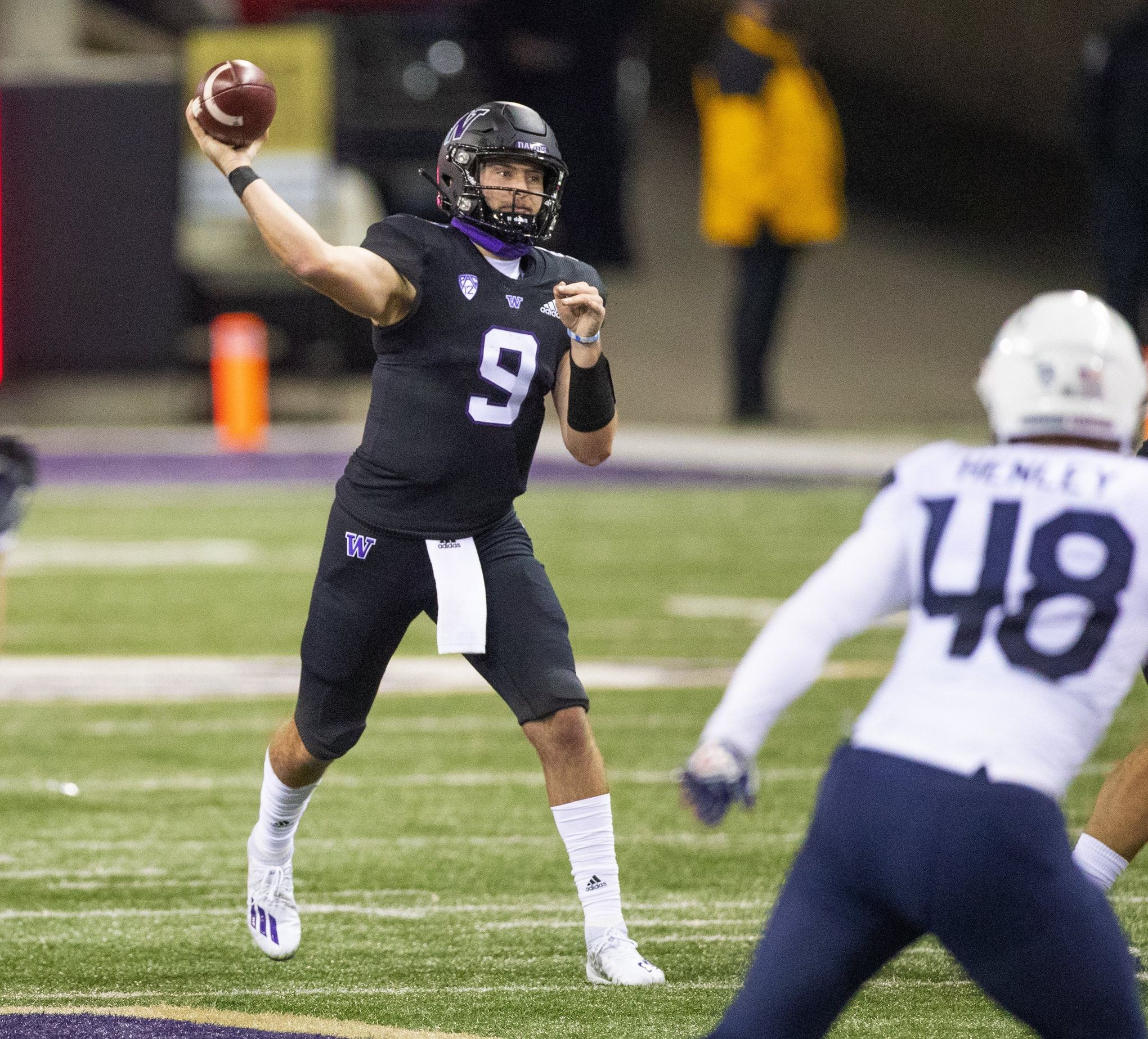 Washington Husky Dominance Ran All Phases against Arizona Until