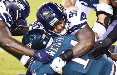 Seahawks 23, Eagles 17: Another lackluster offensive performance dooms  Eagles to third straight loss 