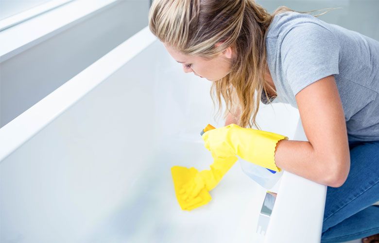 When scrubbing isn’t enough to remove black stains in the tub The