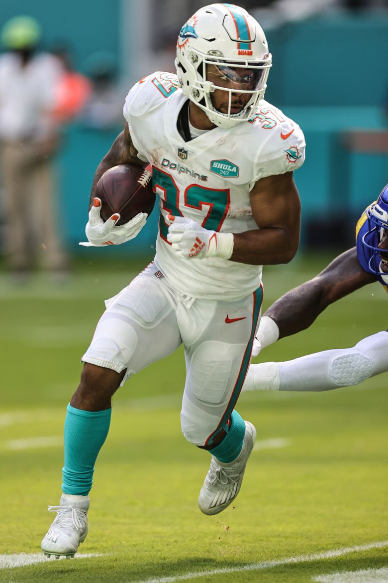 Dolphins RBs Gaskin and Breida miss practice with injuries | The Seattle  Times