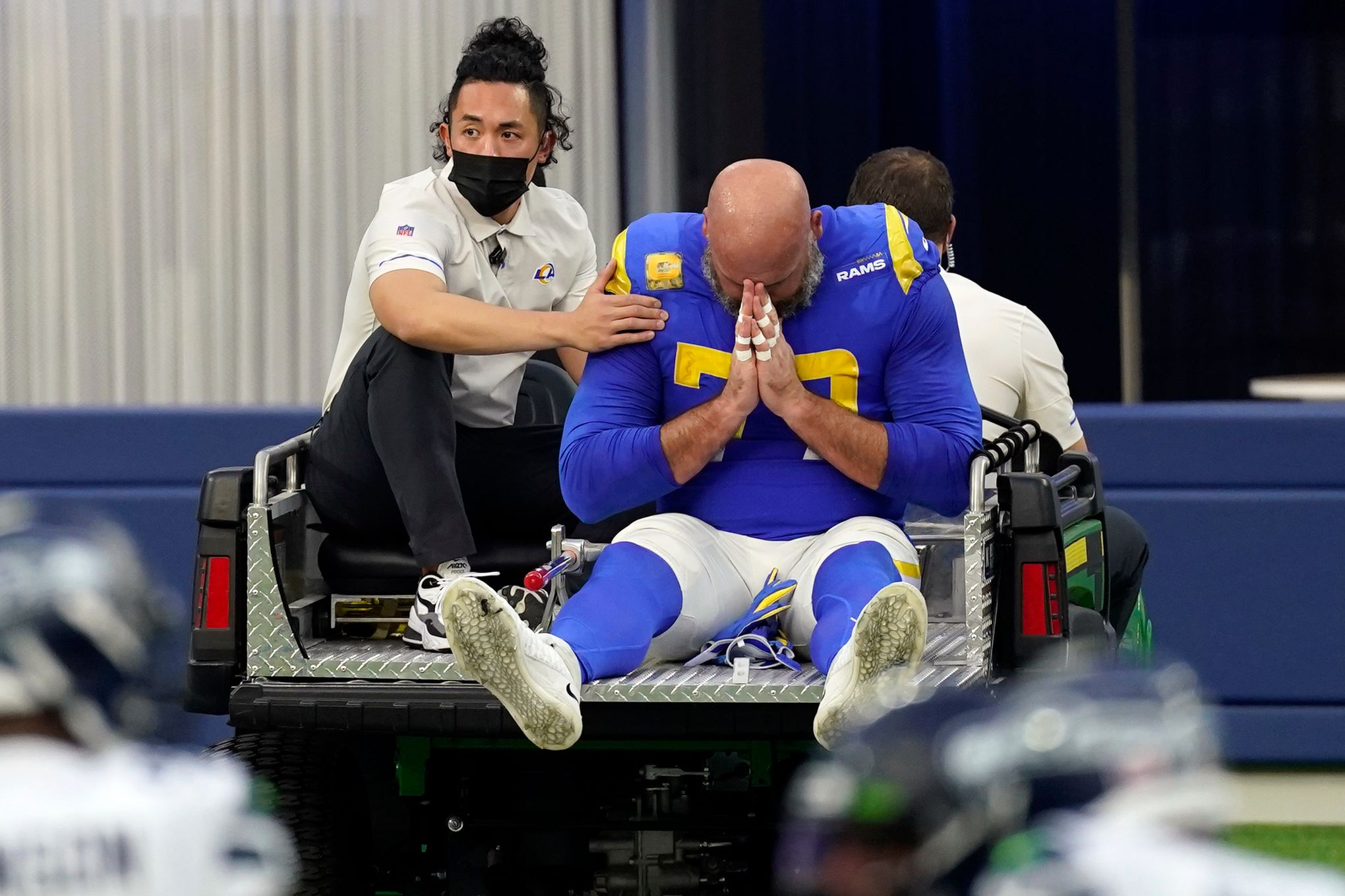 Rams kicker Matt Gay brought to his knees by fine from NFL - Los