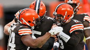 Cleveland Browns running back Nick Chubb (24) rushes for yardage during the  second half of an N …