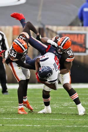 Chubb, Hunt rush Browns past Texans, 10-7  News, Sports, Jobs - Weirton  Daily Times