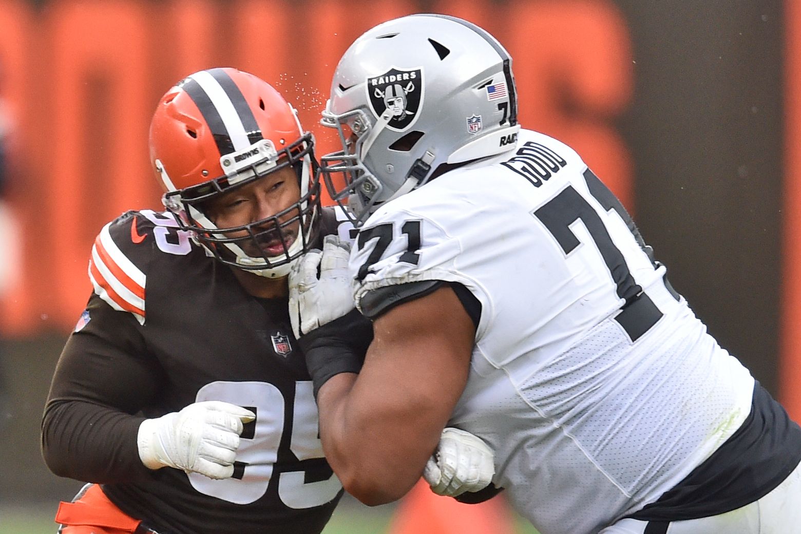 Notes: Myles Garrett chases down Mason Rudolph after game