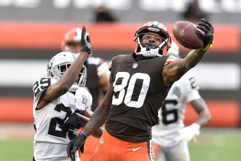 AP source: Browns excuse Beckham for 2nd straight day