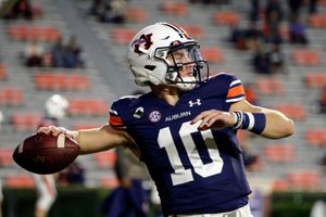 Mac Jones' Iron Bowl debut a mixture of good and bad