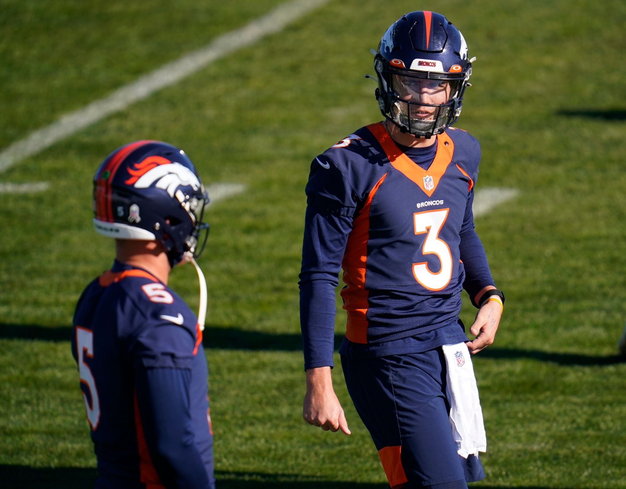 Broncos to face Saints without QB Drew Lock, both backups after