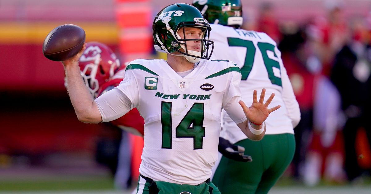 NY Jets Sam Darnold doubtful for Patriots game Monday night