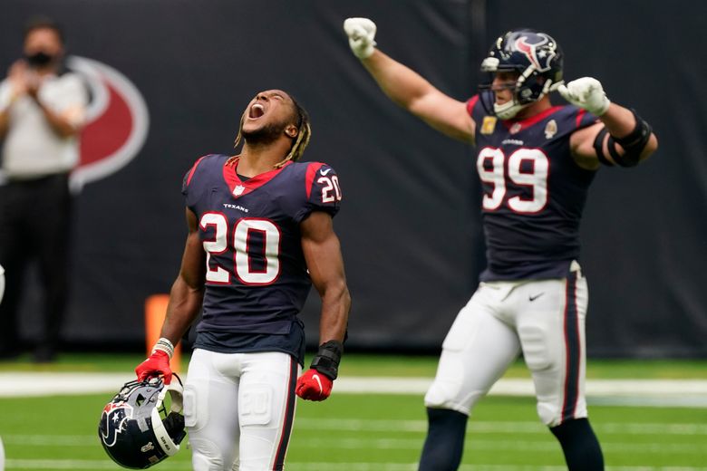 Watson, Watt lead Houston to 27-20 win over Patriots