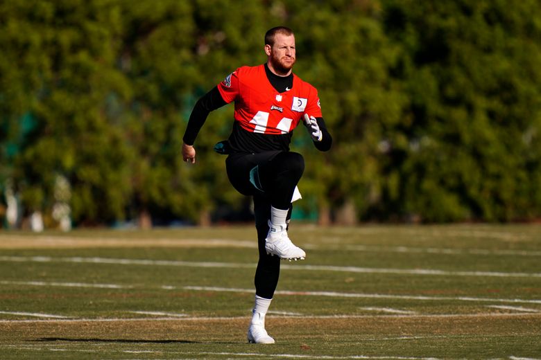 Wentz returns to practice